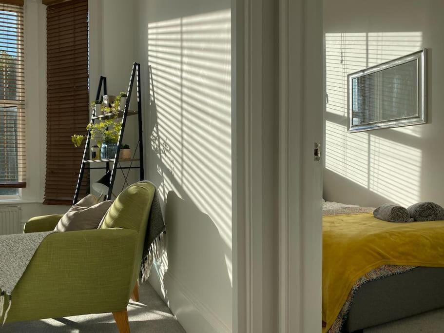 A Fabulous Apartment Set In St Leonard'S On Sea St Leonards-on-Sea ภายนอก รูปภาพ