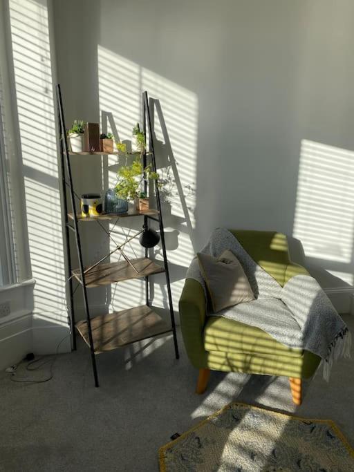 A Fabulous Apartment Set In St Leonard'S On Sea St Leonards-on-Sea ภายนอก รูปภาพ